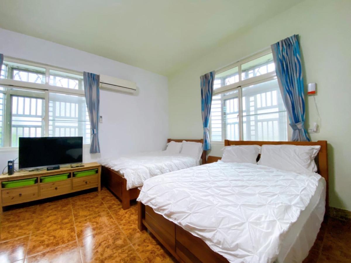 Bridgeside Homestay Pingtung Exterior foto